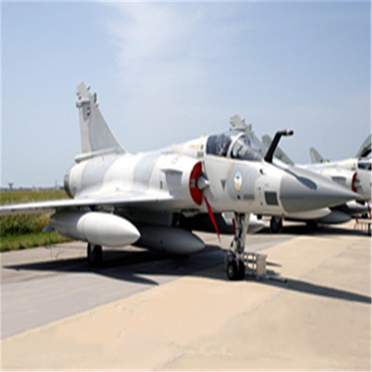 隆安飞机军事模型